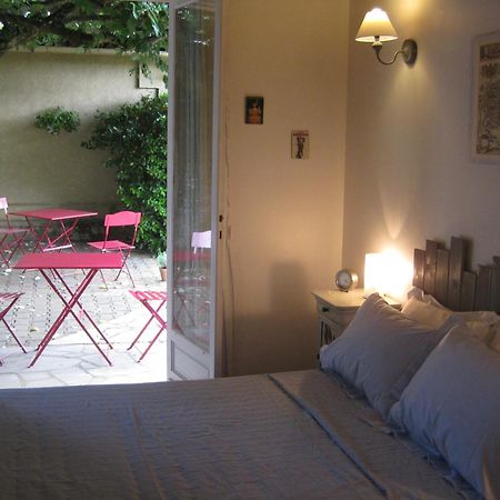 Chambres D'Hotes Le Casse Noix 사흘라 라 카네다 외부 사진